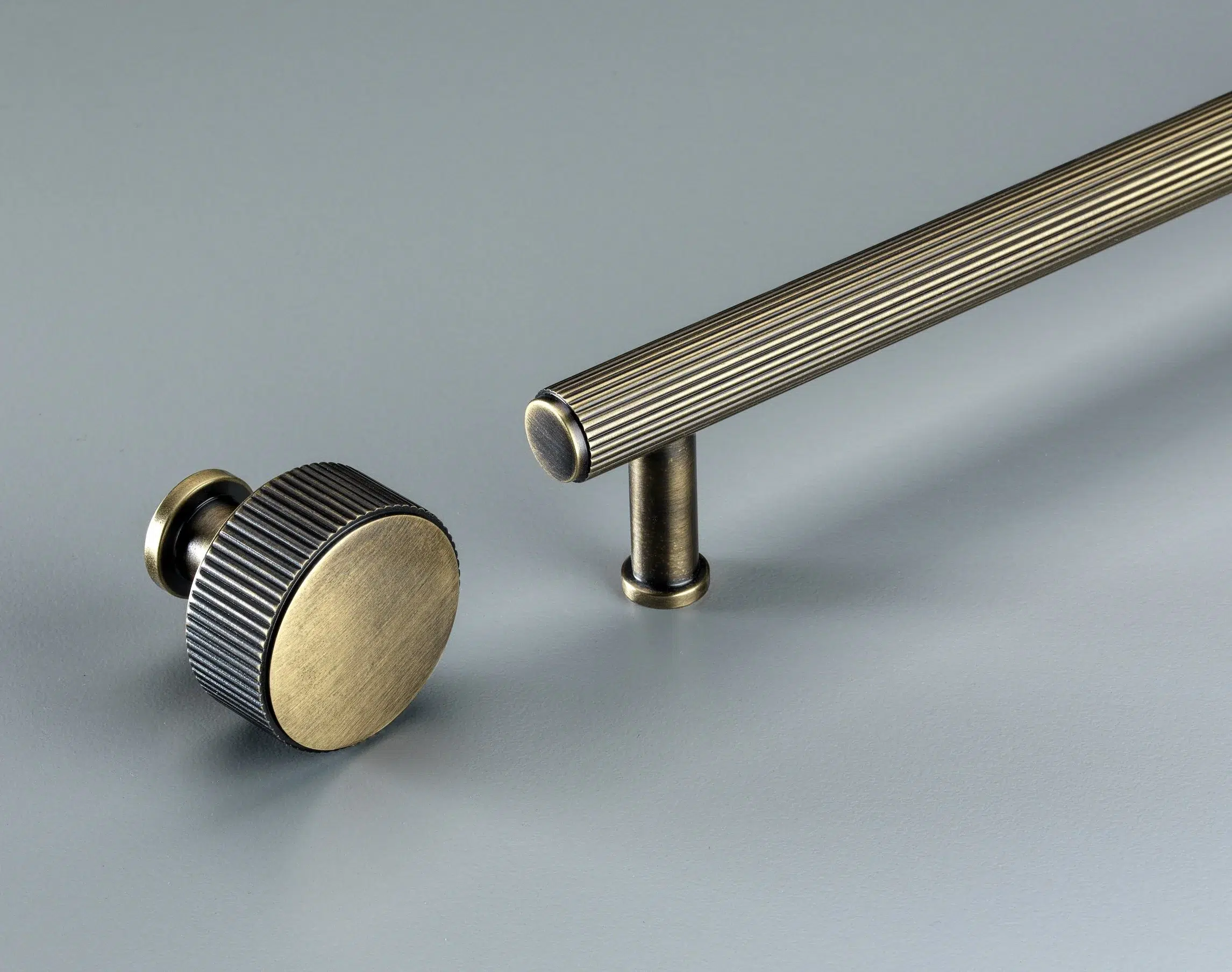 Stirling handle and knob
